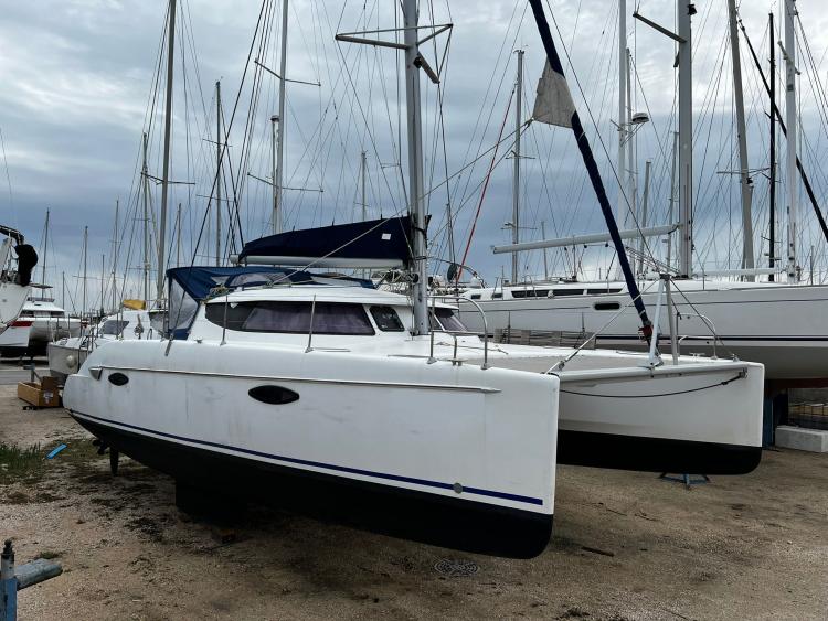Fountaine Pajot Lavezzi 40