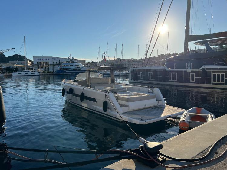 FJORD 41 open