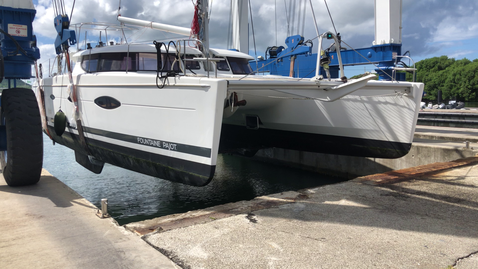 Salina 48