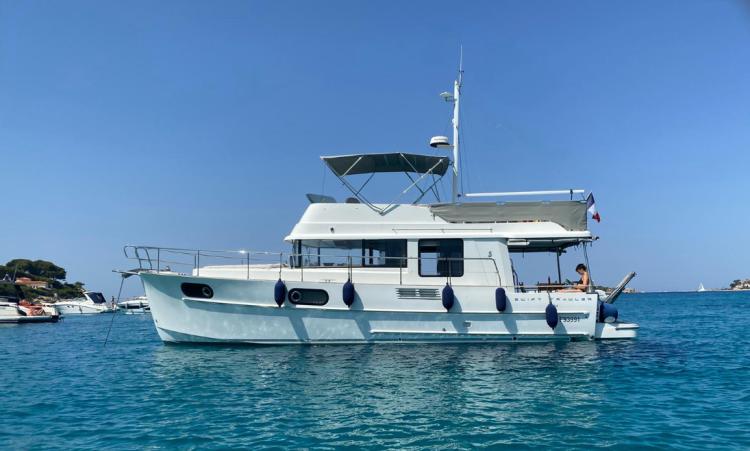 BENETEAU SWIFT TRAWLER 44'