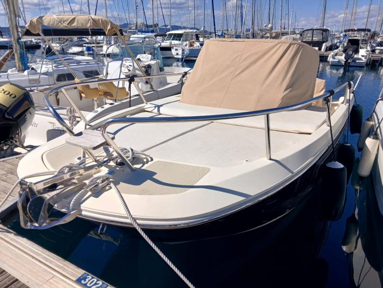 INVICTUS 240