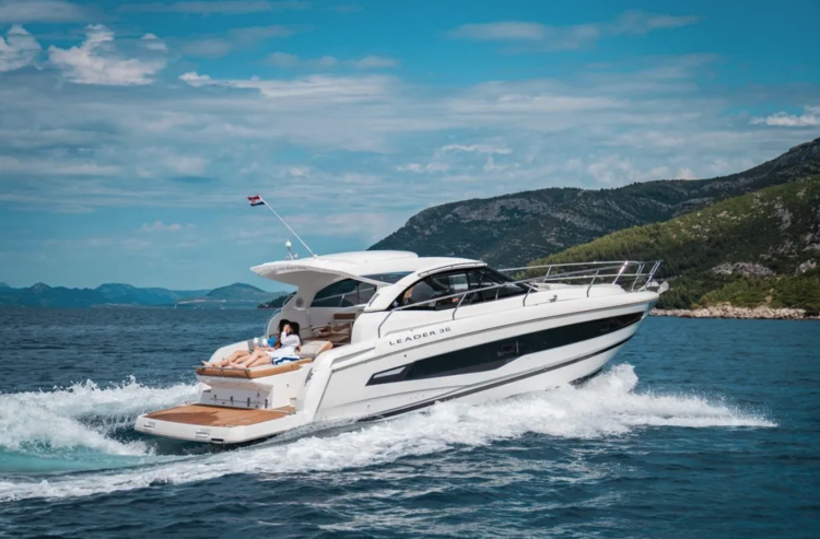 JEANNEAU LEADER 36