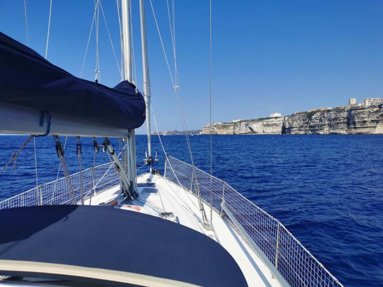 BAVARIA 36