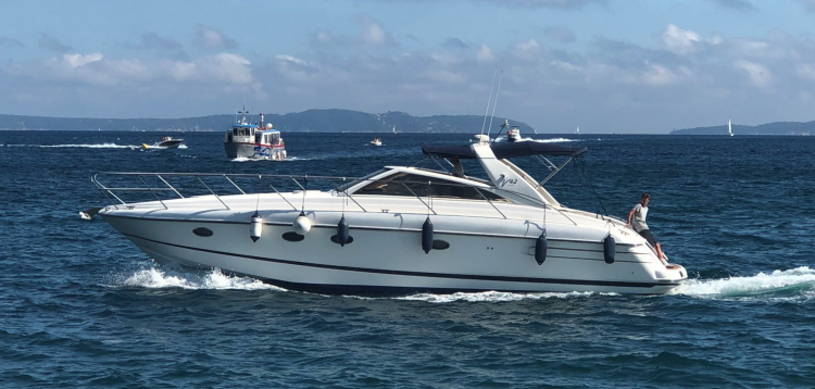PRINCESS V42